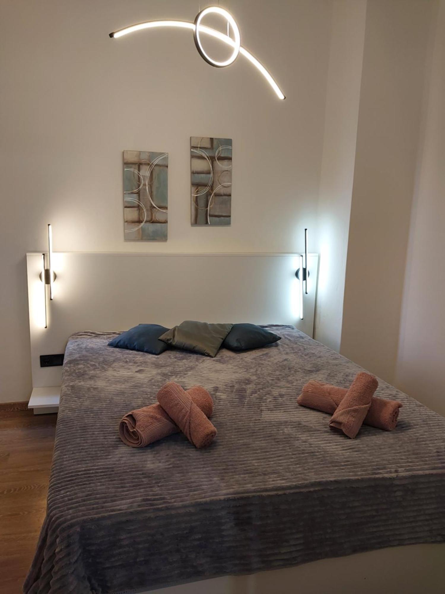 Anibo Studios & Apartments Zero Point 75 Tesalonika Bagian luar foto